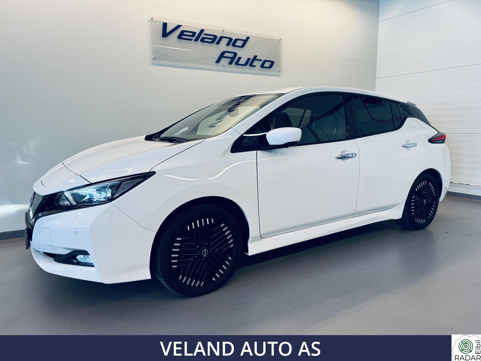 NISSAN LEAF 62kWh N-CONNECTA 62KWH /DELSKINN/360/NAVI/ACC/"NORSK" BIL