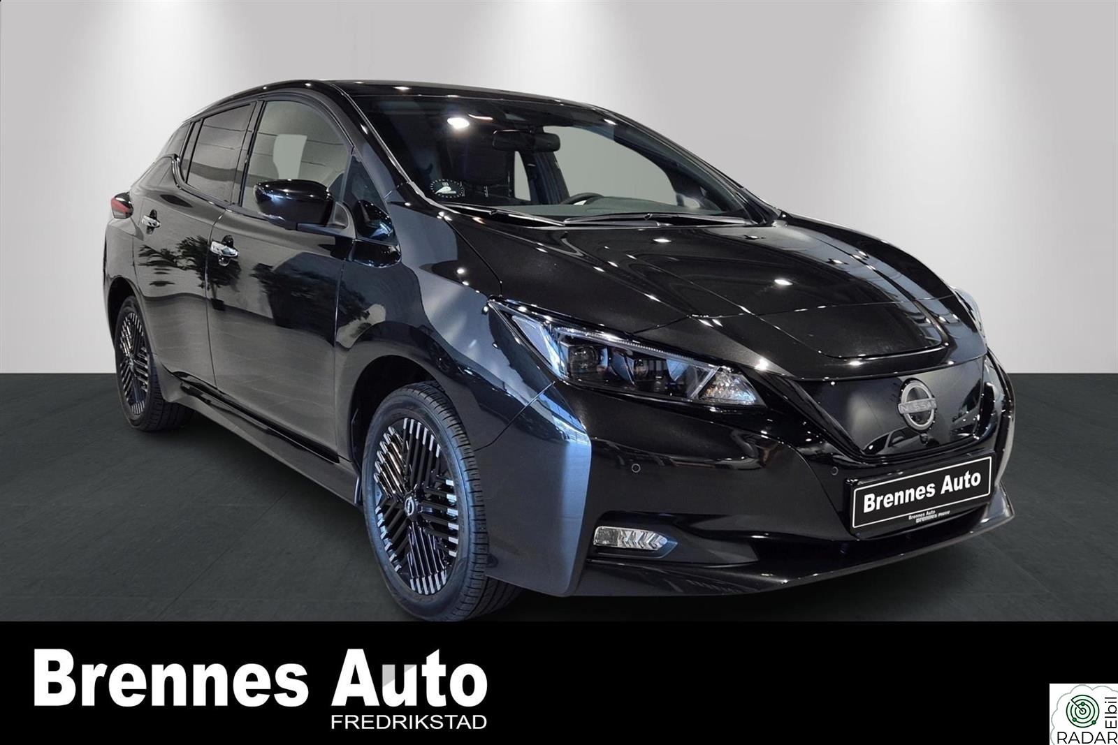 NISSAN LEAF 62kWh 62KWH N-Connecta / 360kam / Navi / ACC / LED