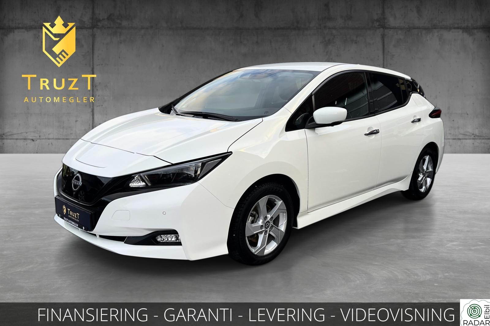 NISSAN LEAF 40kWh 40kWh N-Connecta / Lav km / Nybilgaranti / Godt utstyrt