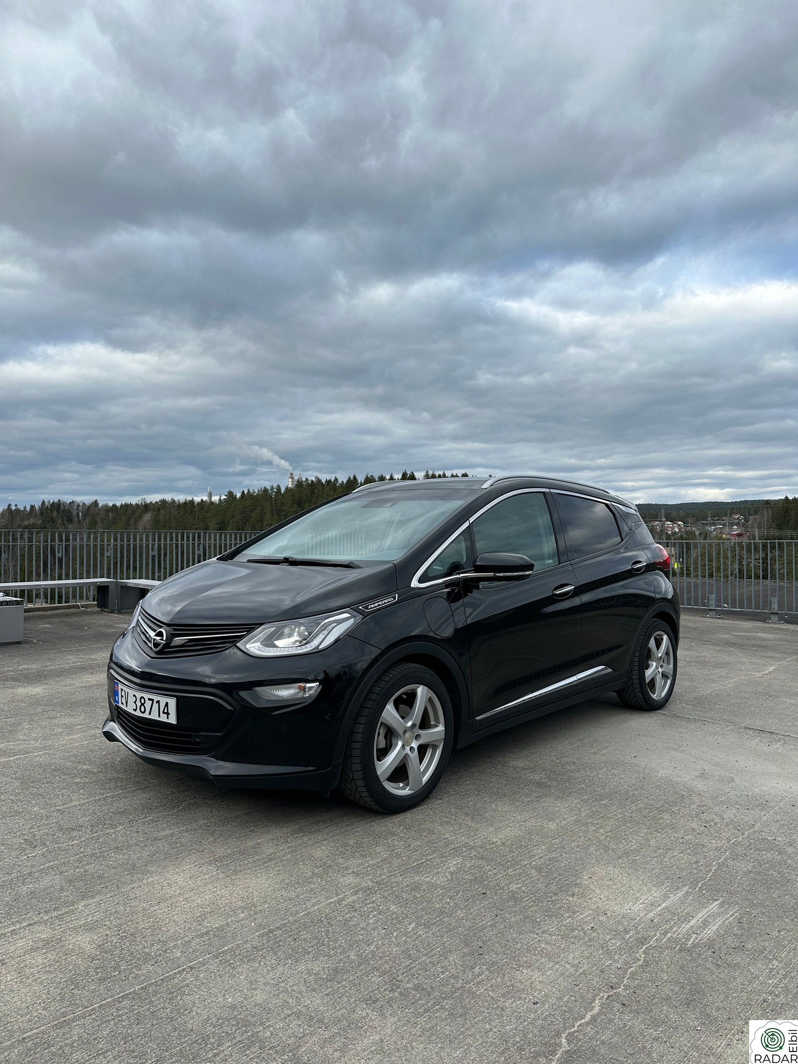 OPEL Ampera-e