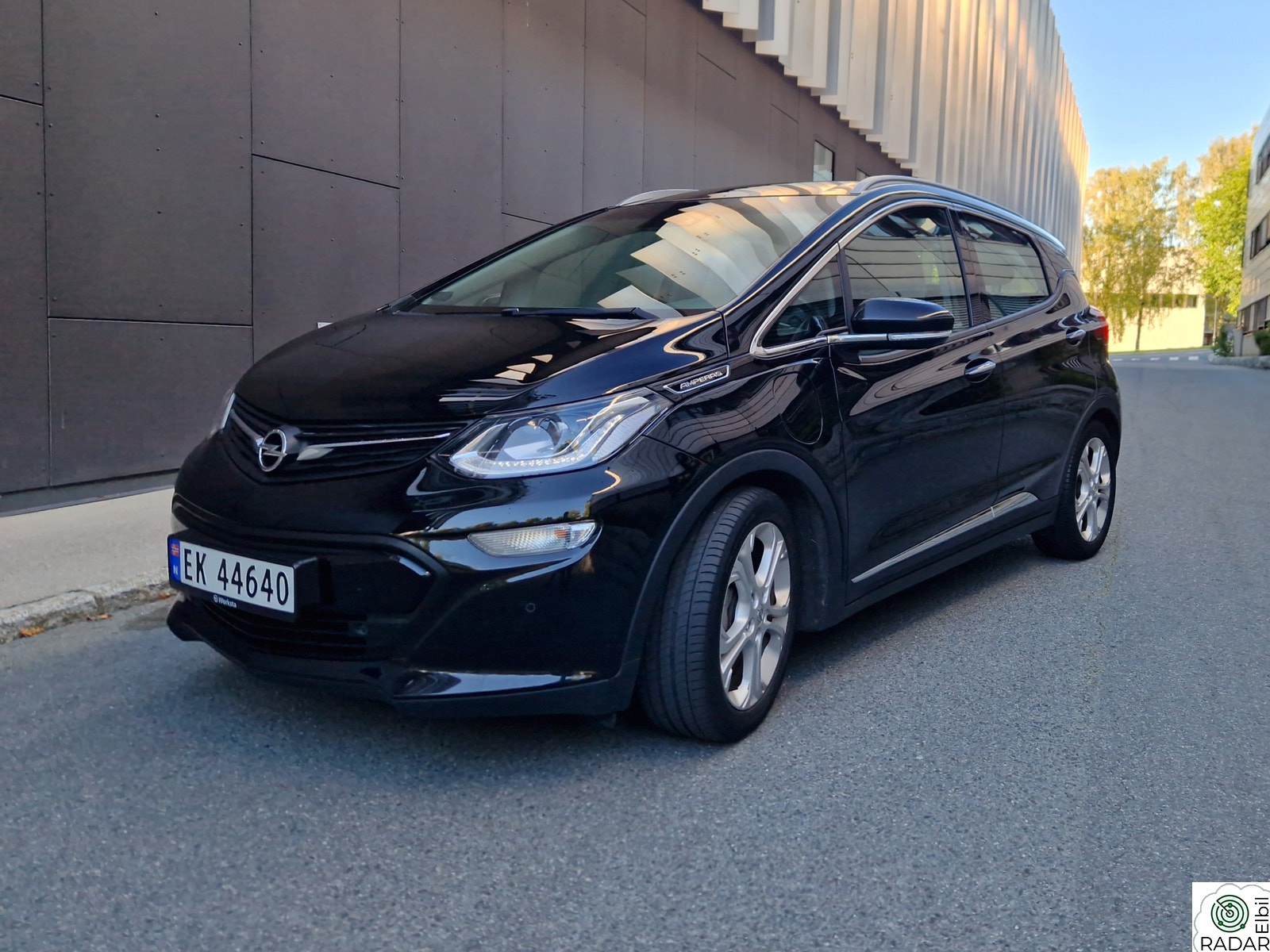 OPEL Ampera-e