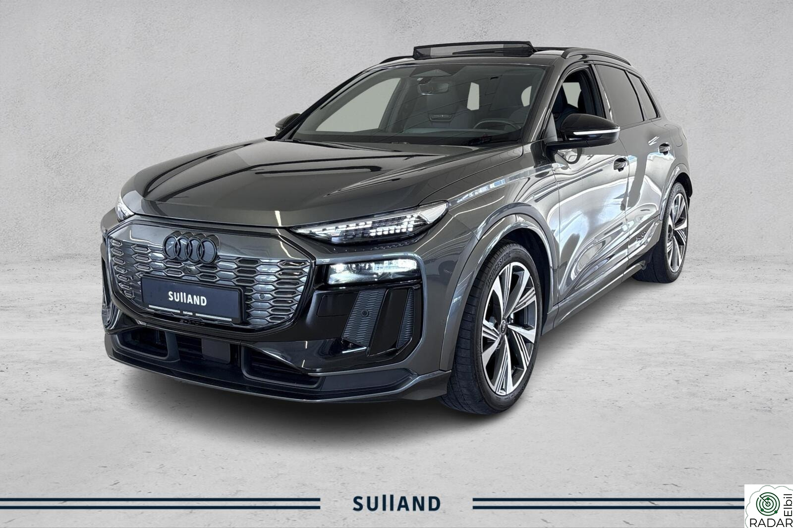 AUDI SQ6 SUV e-tron H-Feste 360 Head-Up Skinnseter B&O Luftfjæring Panorama