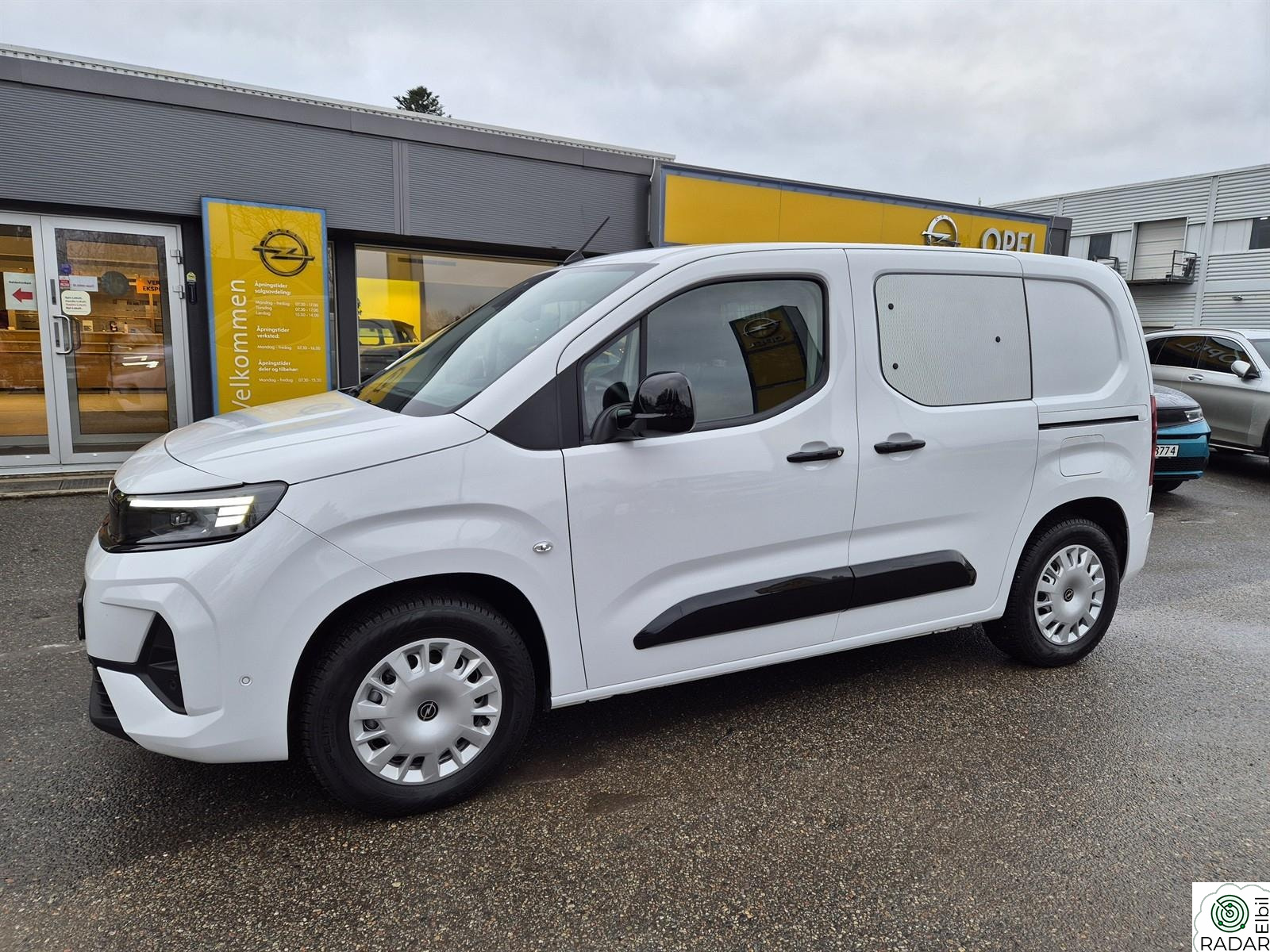OPEL Combo-e Cargo EL 136 Hk Elite L1