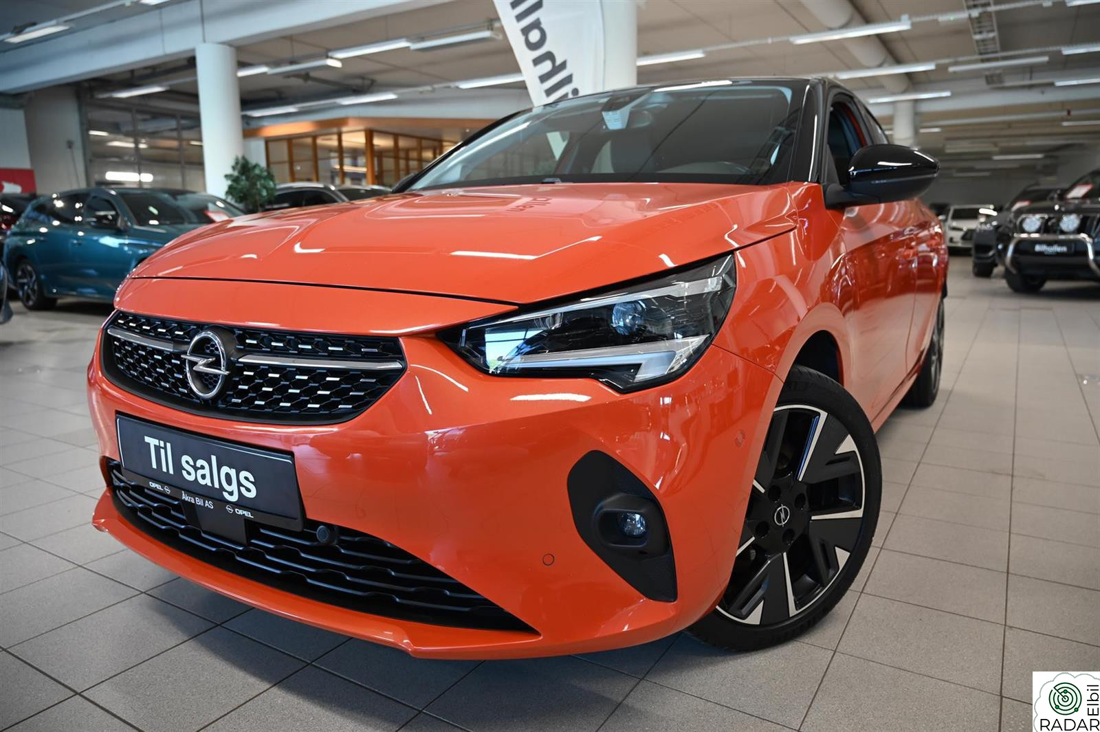 OPEL CORSA 50kWt 136hk Elegance m/Kamera/CarPlay/LED++