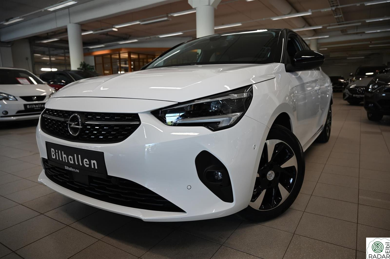 OPEL CORSA 50kWt 136hk Elegance m/Kamera/CarPlay/LED++