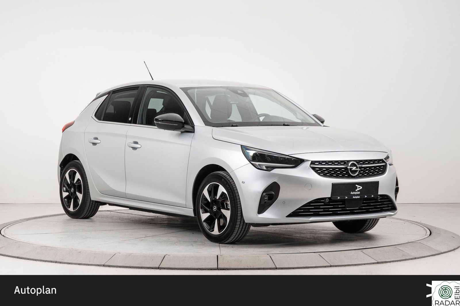 OPEL CORSA Cruise Kamera LED Rattvarme