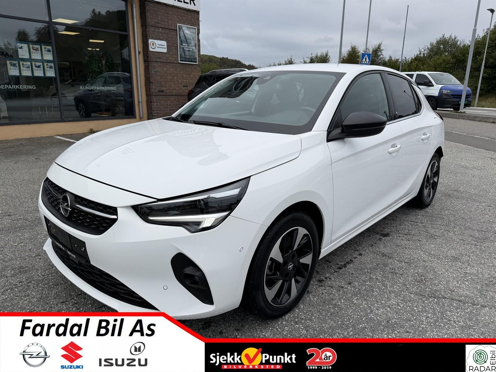 OPEL CORSA Business Elegance 360 km (WLTP)