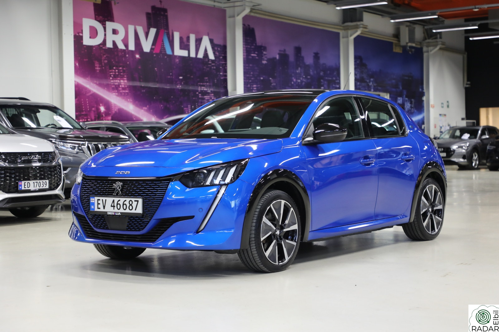 PEUGEOT 208 GT/Panorama/Navi/Kamera/Delskinn
