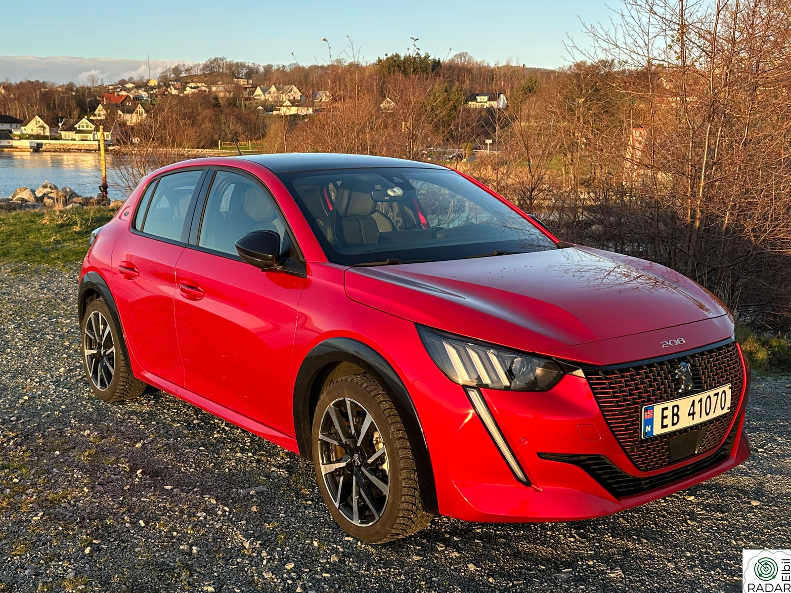 PEUGEOT 208 GT Line 136hk