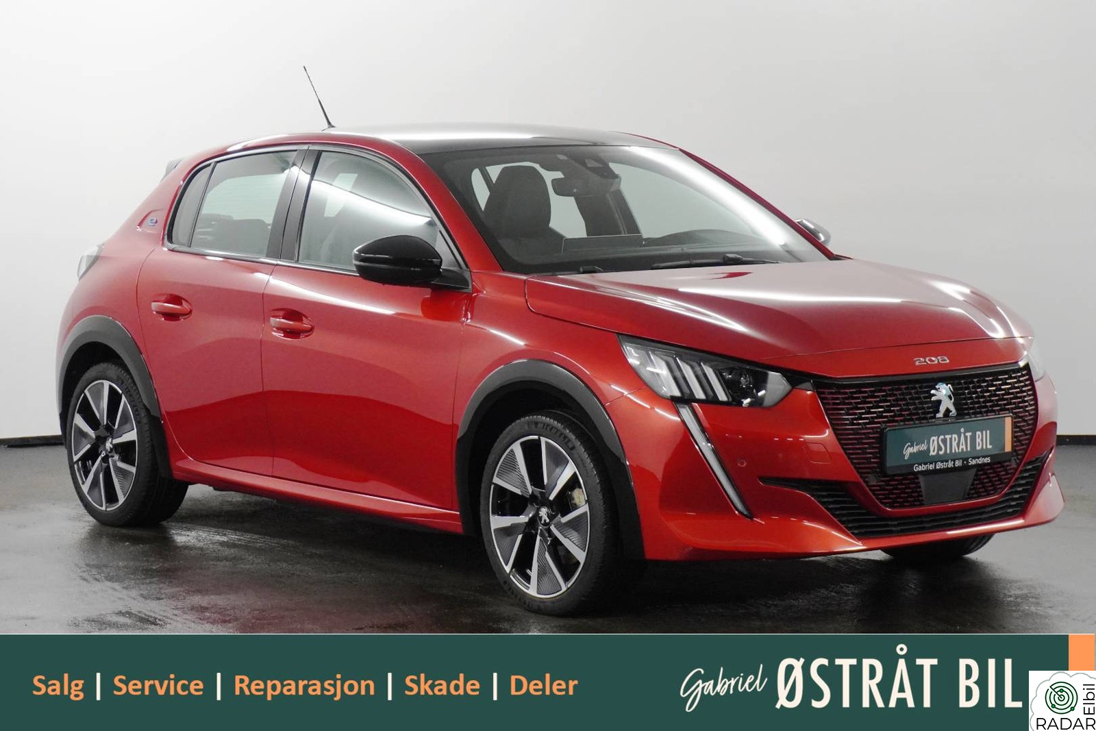 PEUGEOT 208 GT Line 136hk/Glasstak/Navi./335 km. rekkevidde/