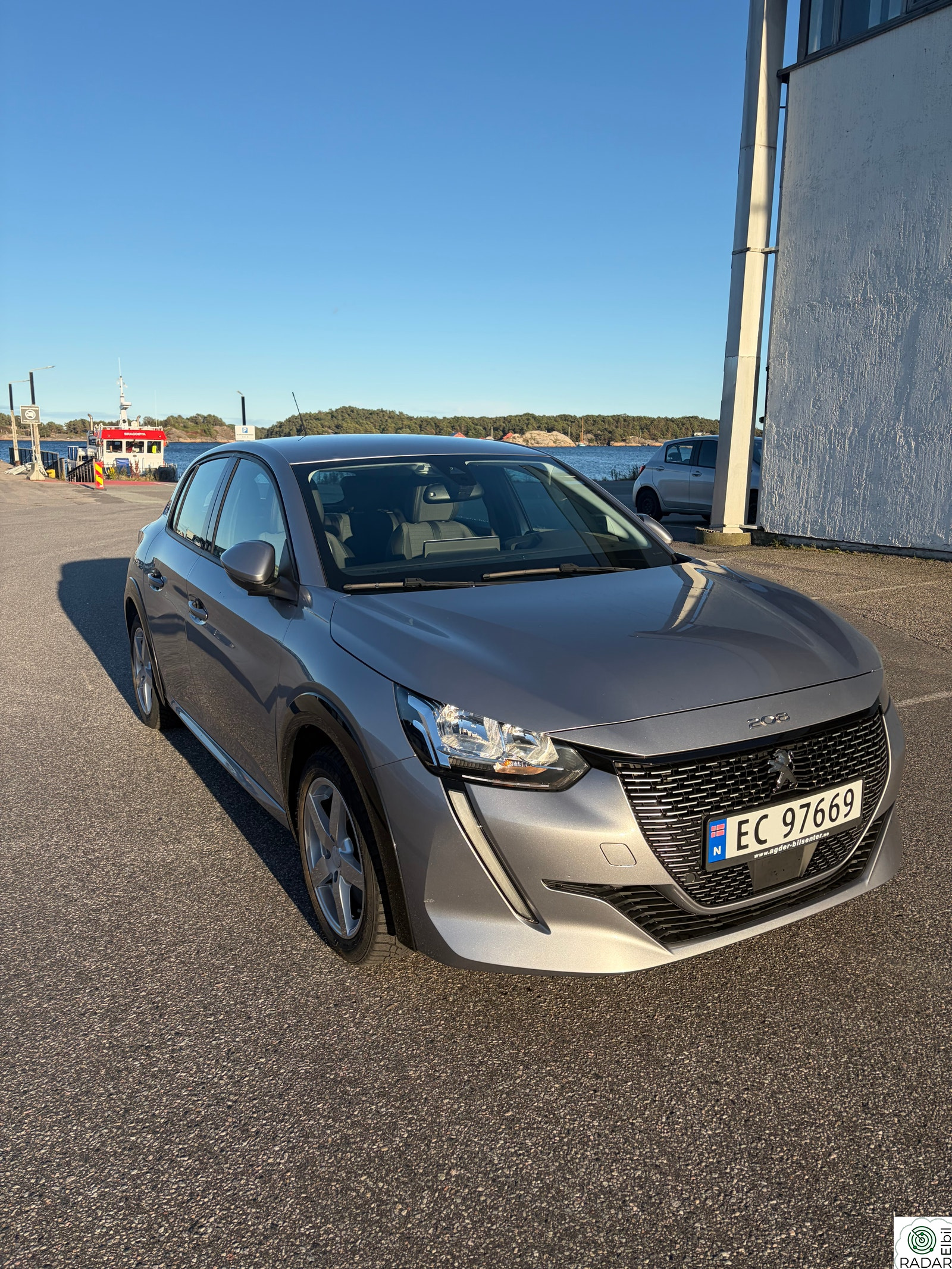 PEUGEOT 208 Allure 136hk