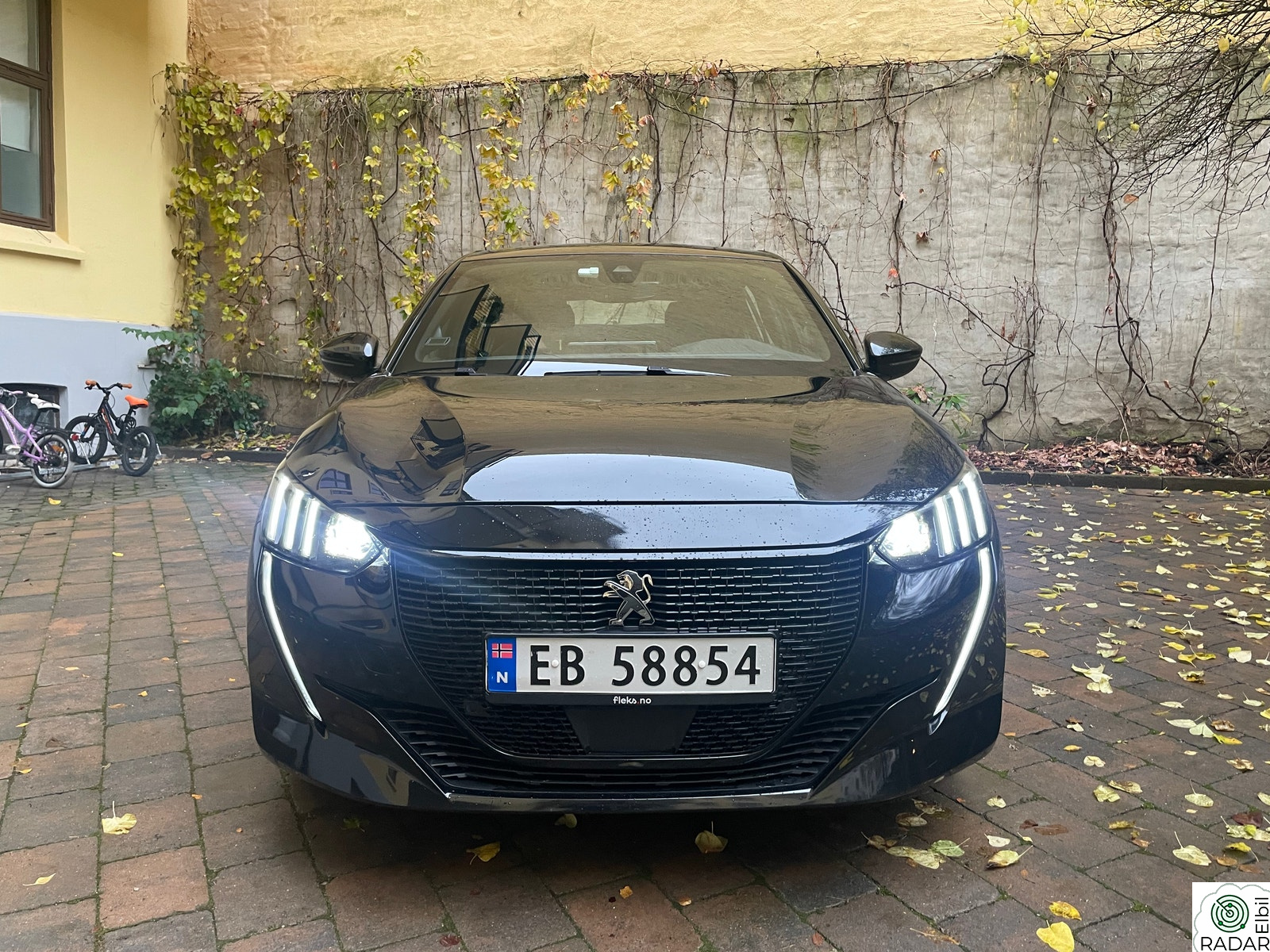 PEUGEOT 208 GT Line 136hk