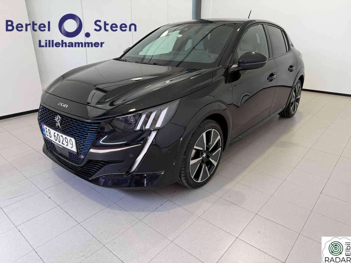 PEUGEOT 208 e-208 GT / PANORAMA / ADAPTIVE CRUISE / LED