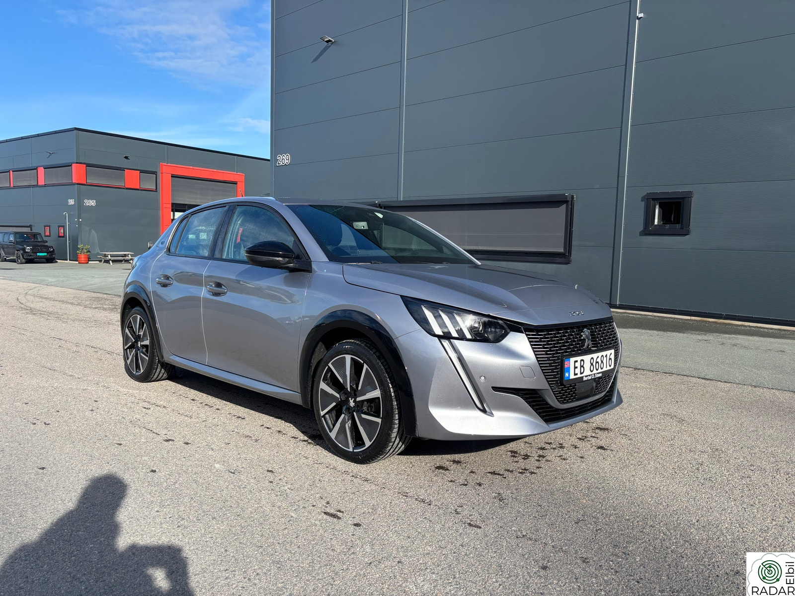 PEUGEOT 208 GT Line 136hk/3D-Cockpit/340km/Carplay/Isofix
