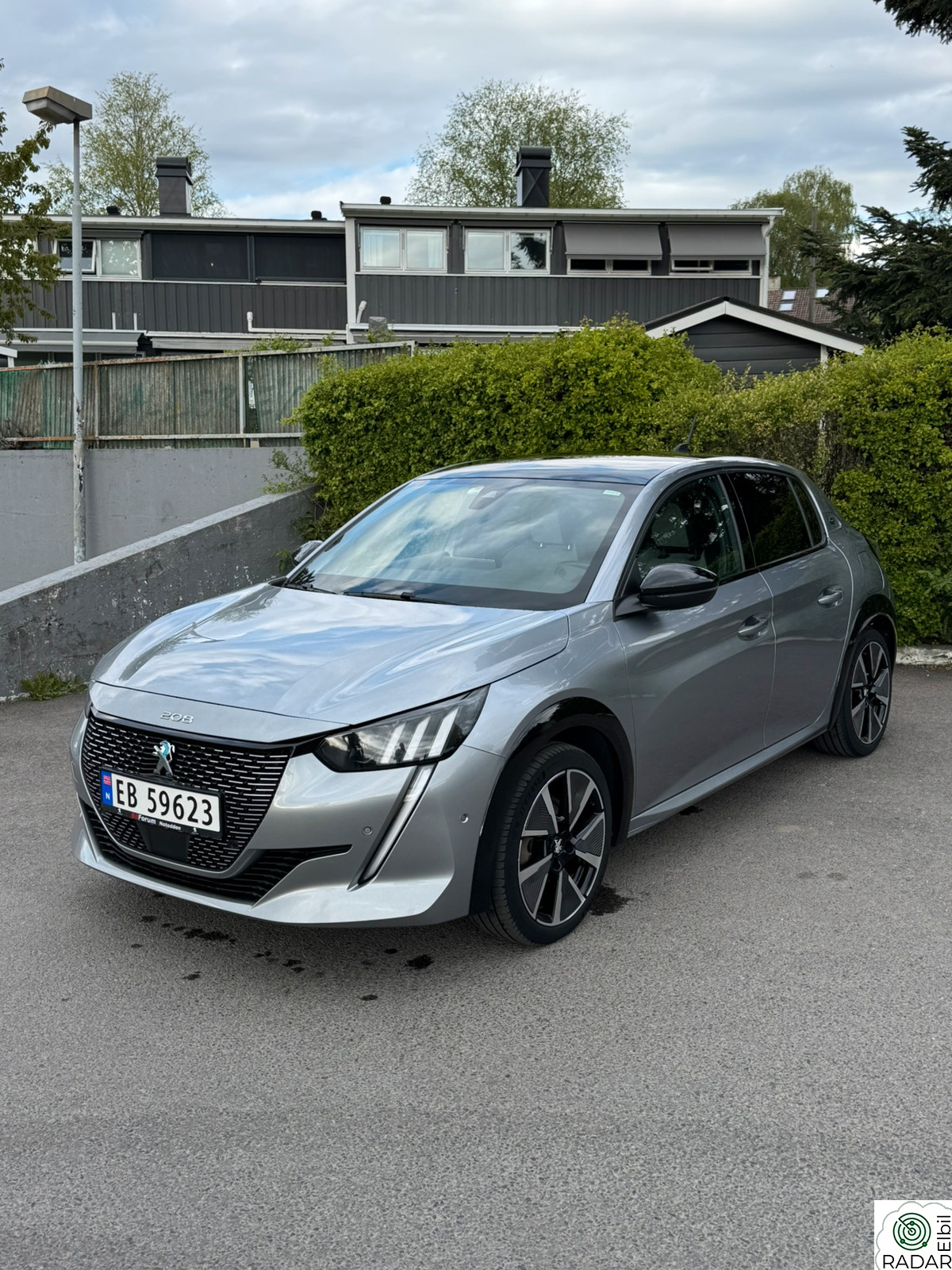 PEUGEOT 208 GT 136hk