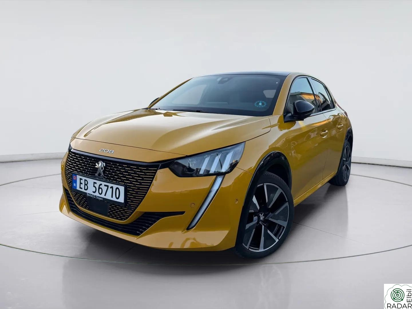 PEUGEOT 208 GT136hk/ADAPTIV CRUISE/KEYLESS/KAMERA/GLASSTAKK/KAMERA