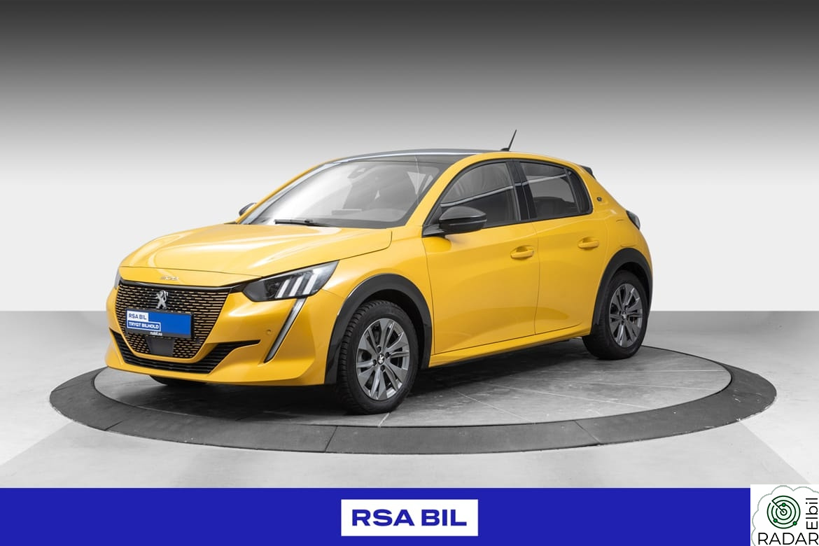 PEUGEOT 208 Ryggekamera, Aple CarPlay, Navigasjon