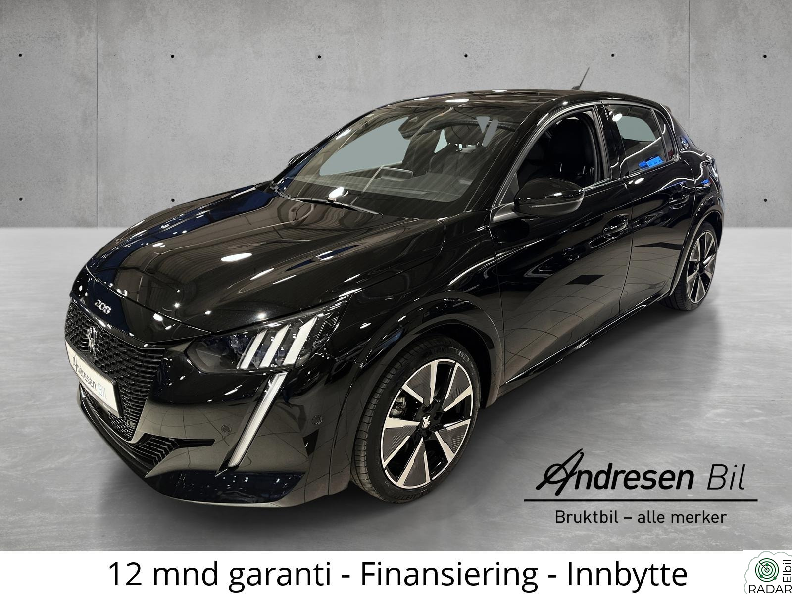 PEUGEOT 208 GT / Kamera / Carplay / Adaptive cruise / Navi / LED