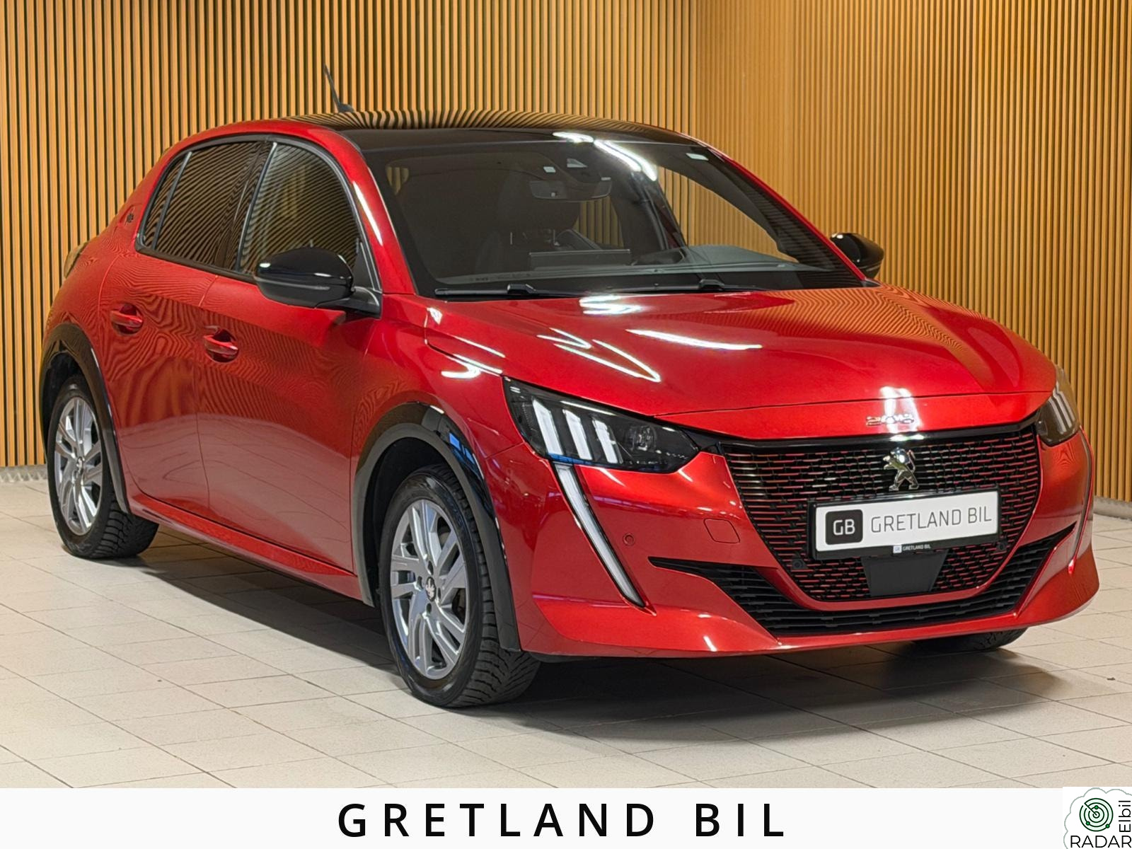 PEUGEOT 208 E GT / 335WLTP / CARPLAY / NAVI / CRUISE / KAMERA +++