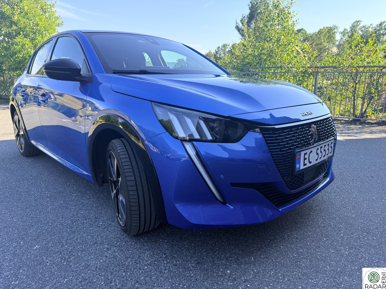 PEUGEOT 208 GT 136hk
