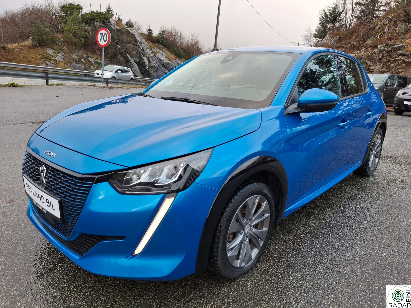 PEUGEOT 208 Allure 136hk Automat Dab R-Camera