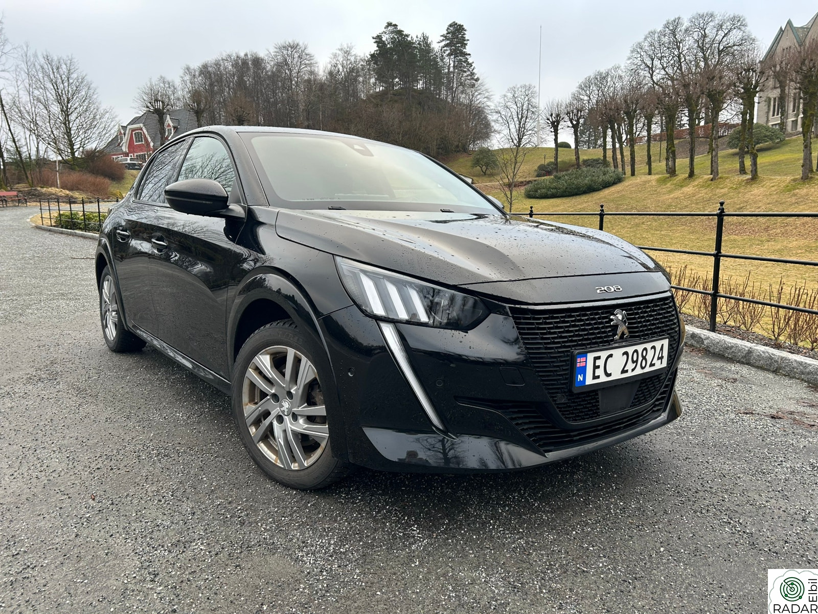 PEUGEOT 208 GT 136hk