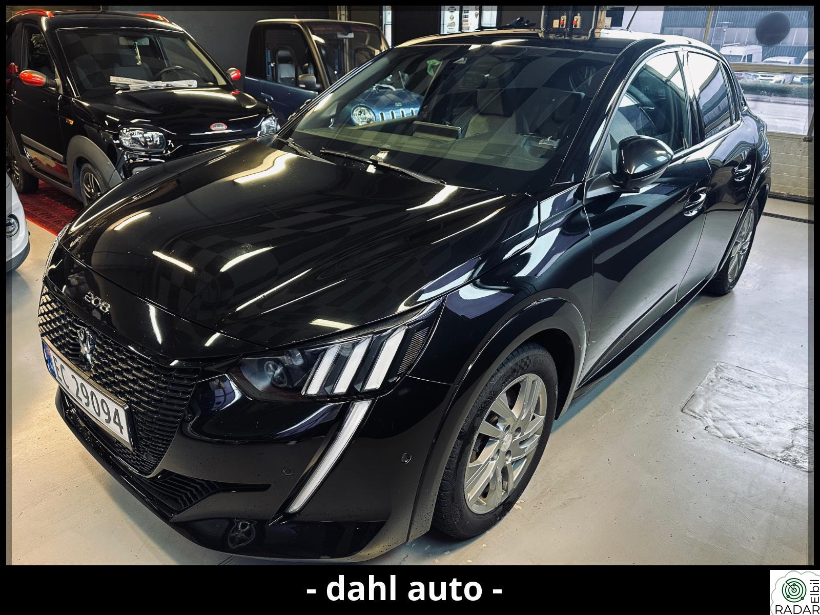 PEUGEOT 208 GT/AUT/DELSKINN/R-KAM/DAB/NAVI/CCS/EU-OK 10/28!!!