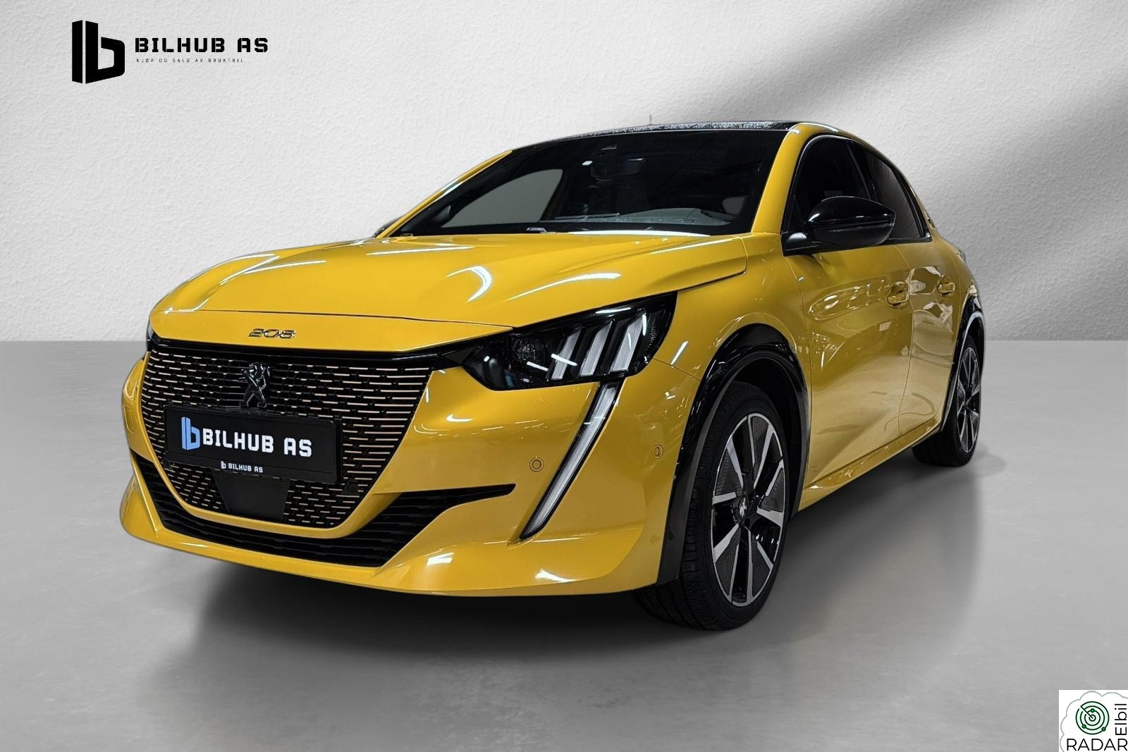 PEUGEOT 208 GT 340km. ACC BLIS 360 Pano CarPlay ++