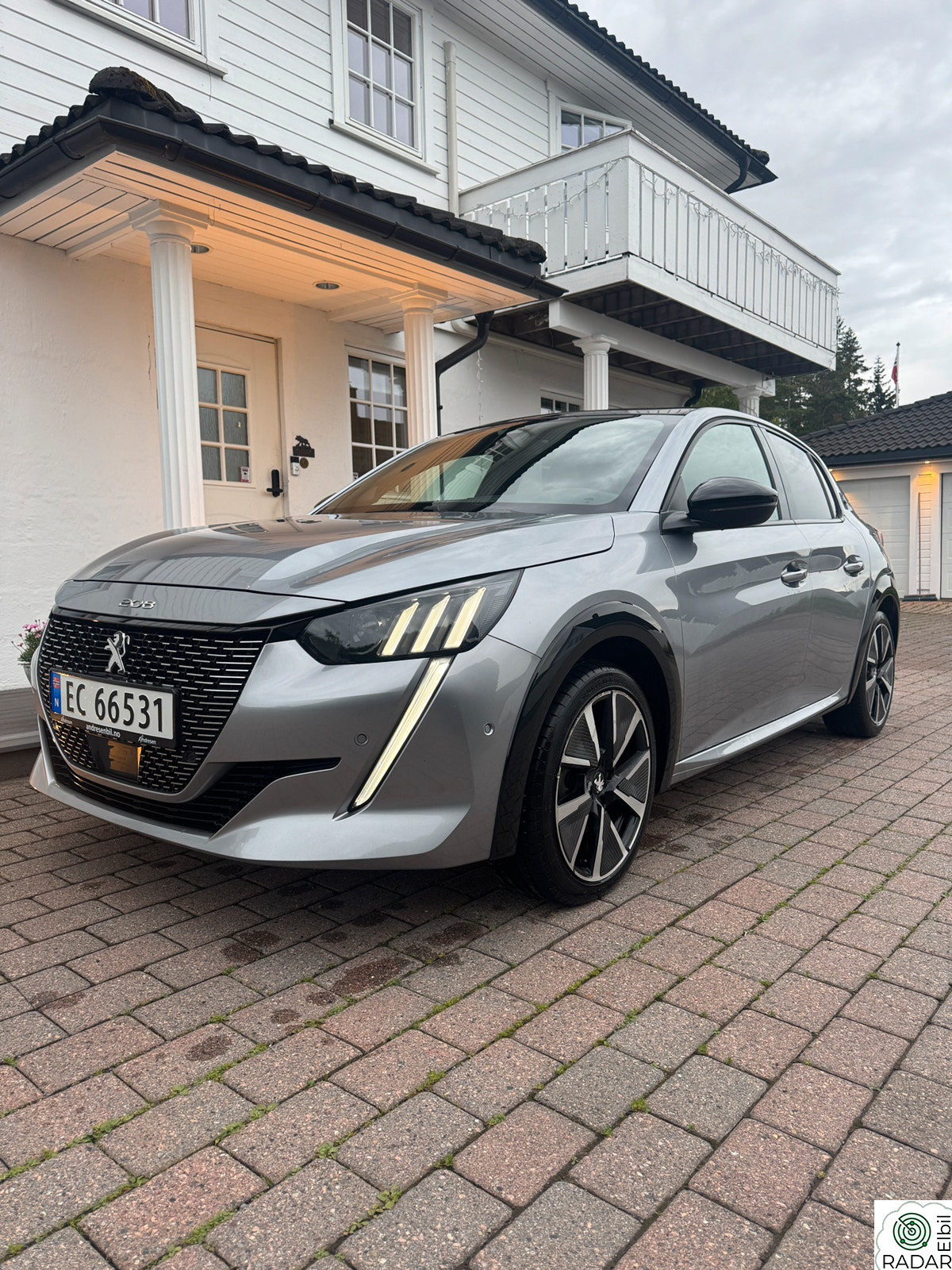 PEUGEOT 208 GT PACK, EU OK, PANO, VARMEPUMPE, RYGGEKAMERA, ACC++