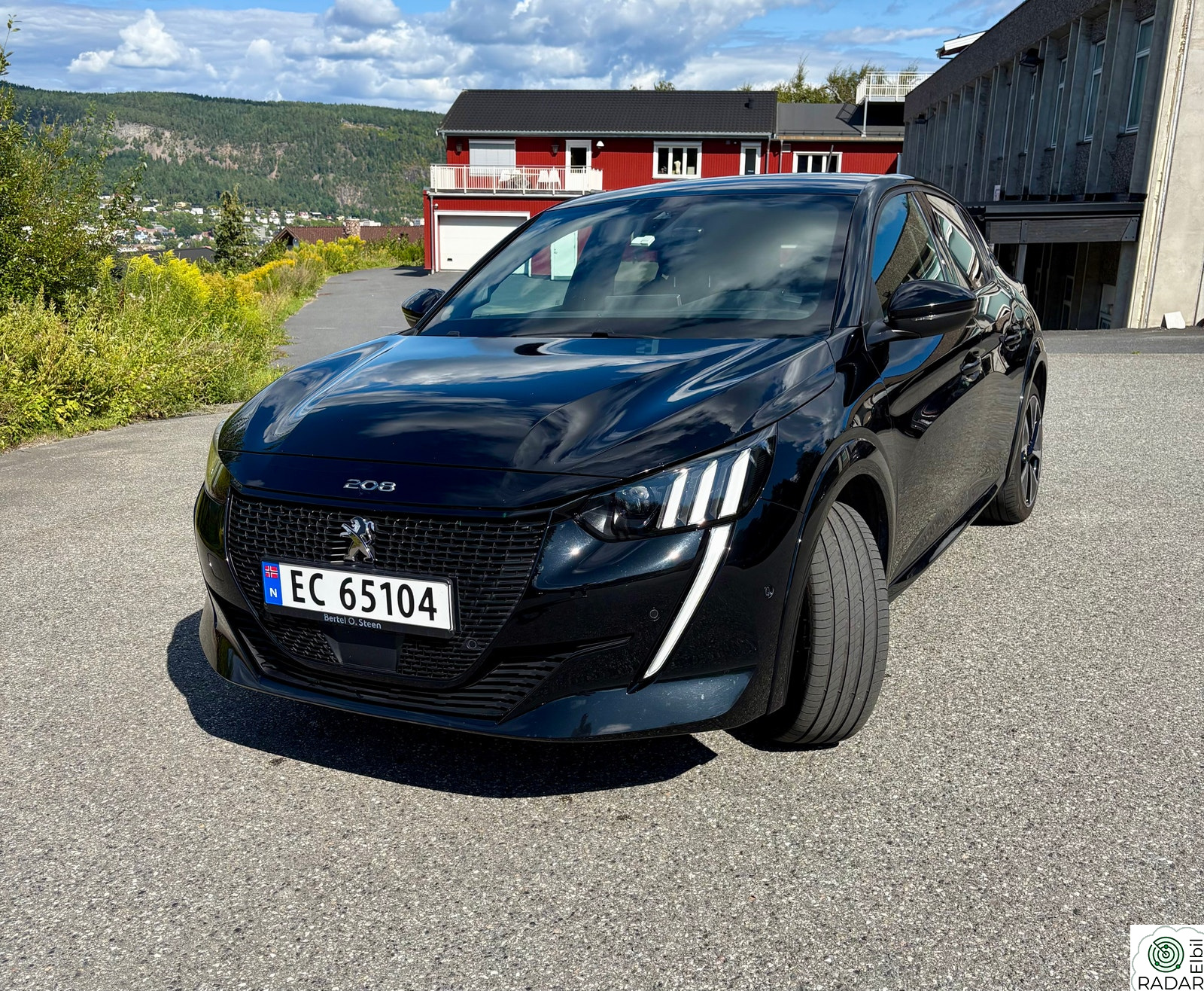 PEUGEOT 208 GT 136hk