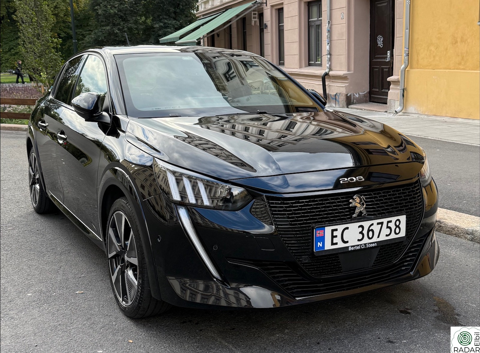 PEUGEOT 208 GT 136hk