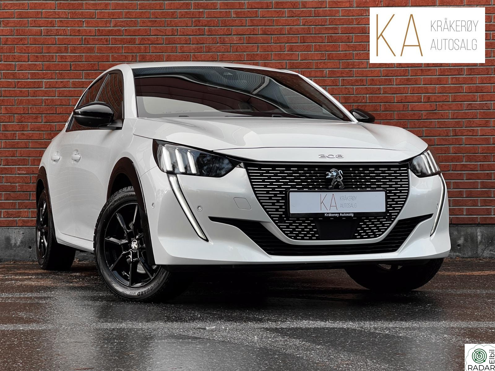 PEUGEOT 208 50KW 340KM/GT-PACK/ADAPTIVE CRUISE/KAMERA/CARPLAY