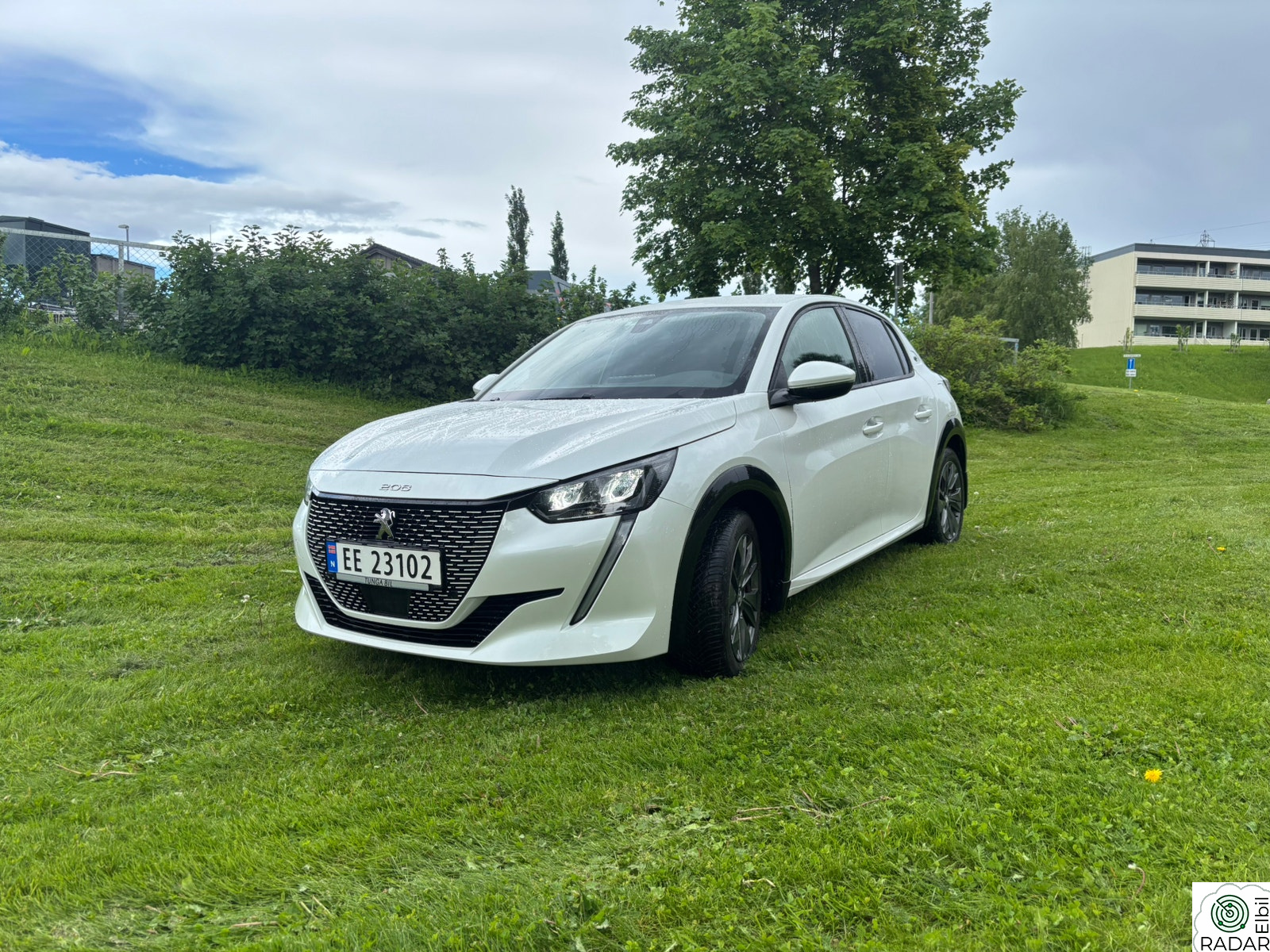PEUGEOT 208 Allure 136hk