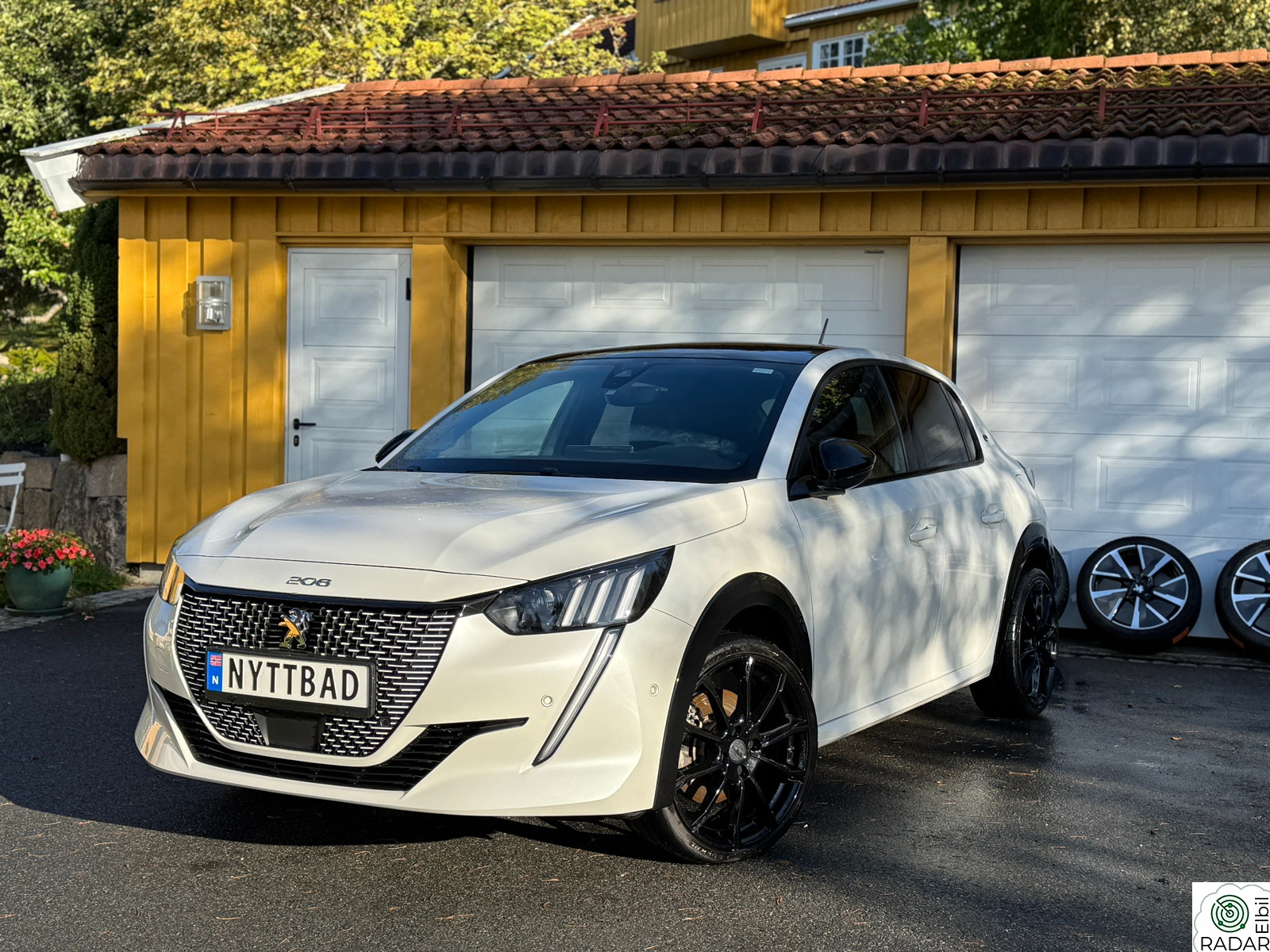 PEUGEOT 208 GT PACK,PANORAMATAK,ALCANTARA SETER