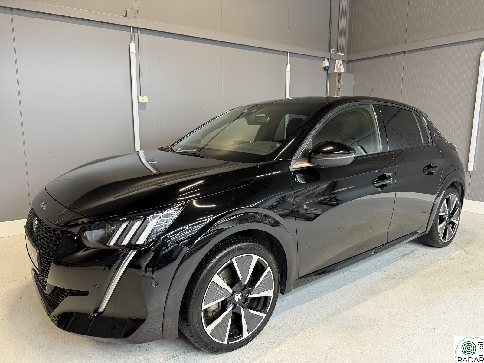 PEUGEOT 208 GT 136hk /Keyless go/ Adaptiv cruise/ Navi+++