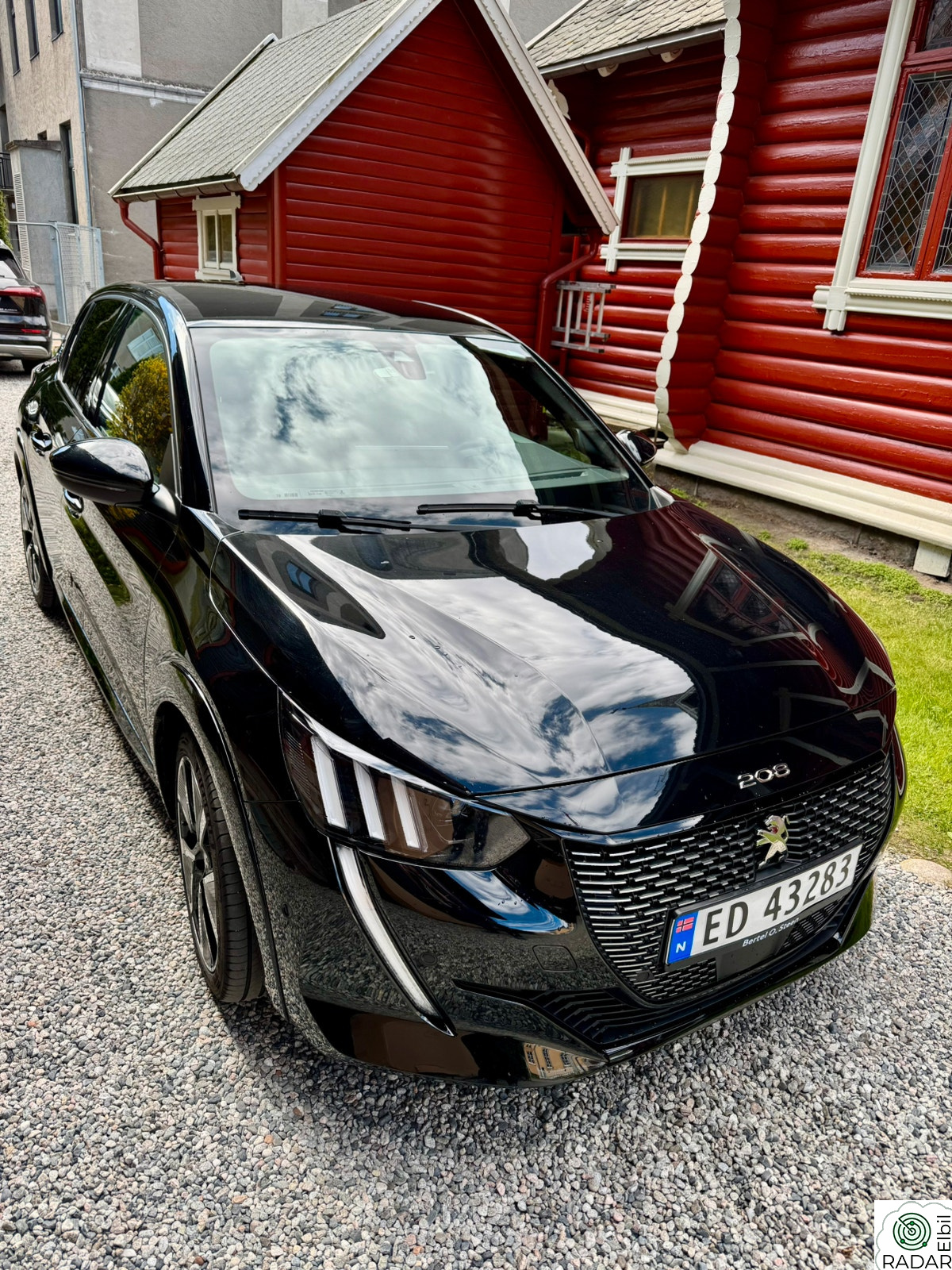 PEUGEOT 208 GT 136hk
