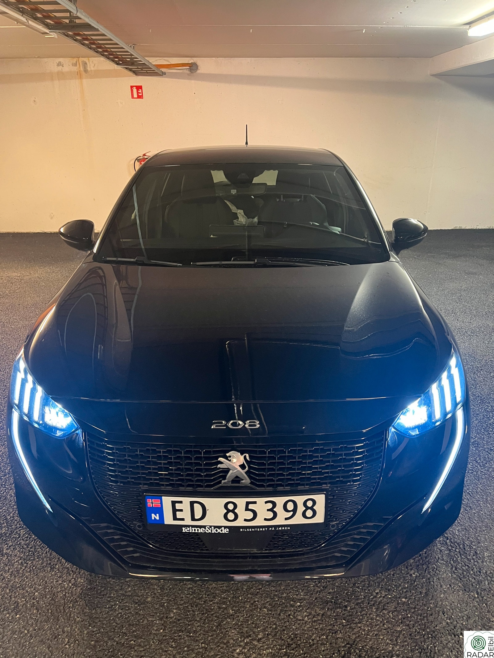 PEUGEOT 208 GT 136hk