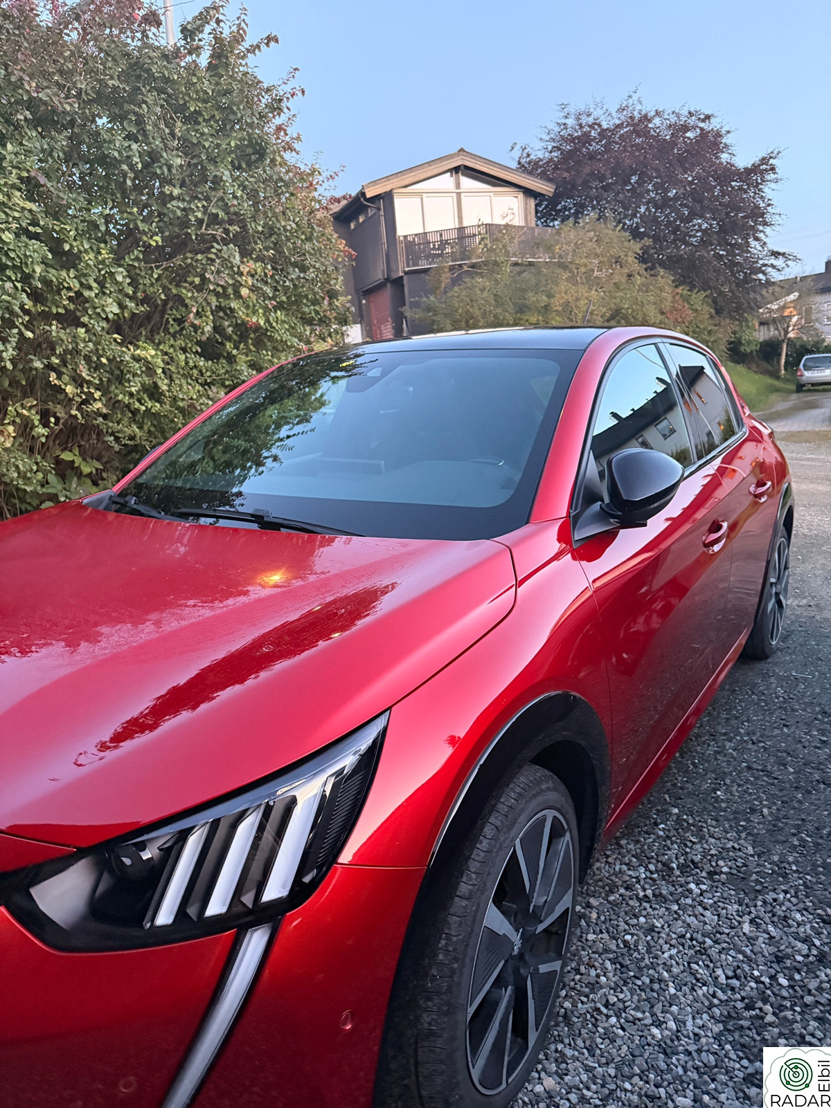 PEUGEOT 208 GT Pack 136hk