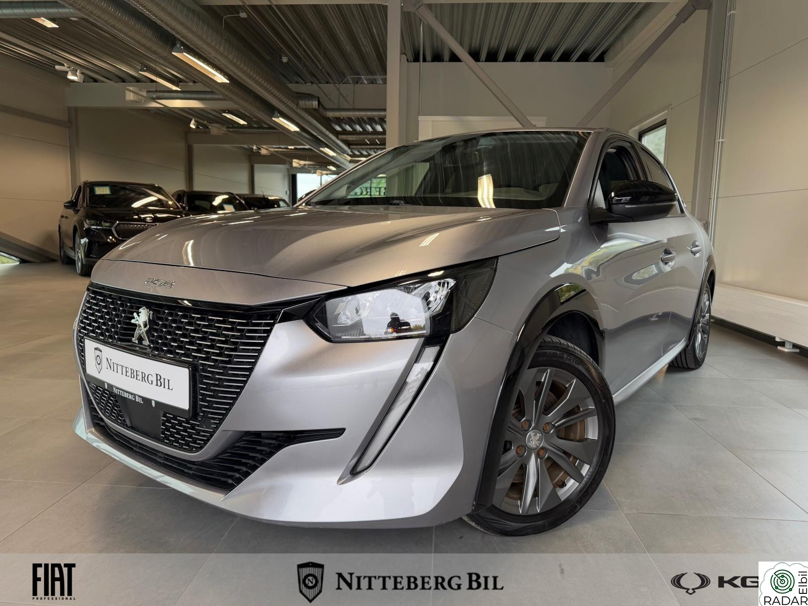 PEUGEOT 208 e Allure 361 KM WLTP / CarPlay / Navigasjon /R.Kamera!