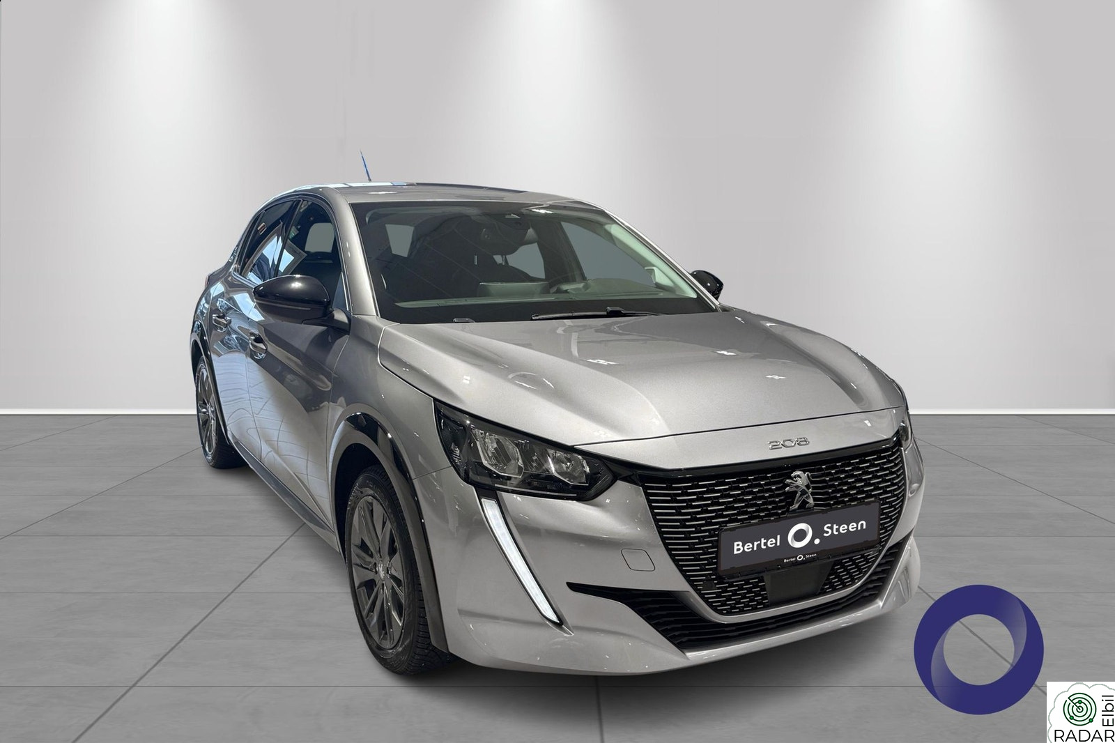 PEUGEOT 208 Allure / CARPLAY / LED /