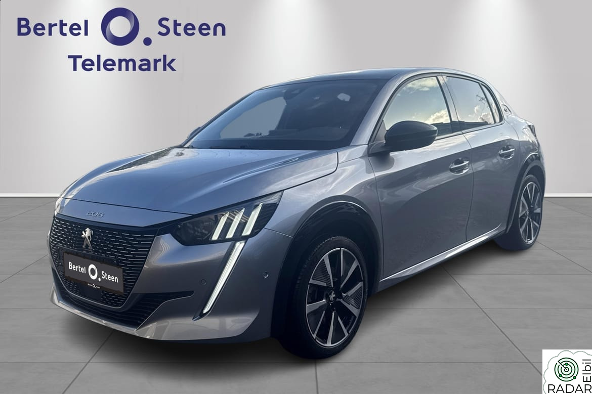 PEUGEOT 208 GT|Panorama soltak|Carplay|Adaptive lys