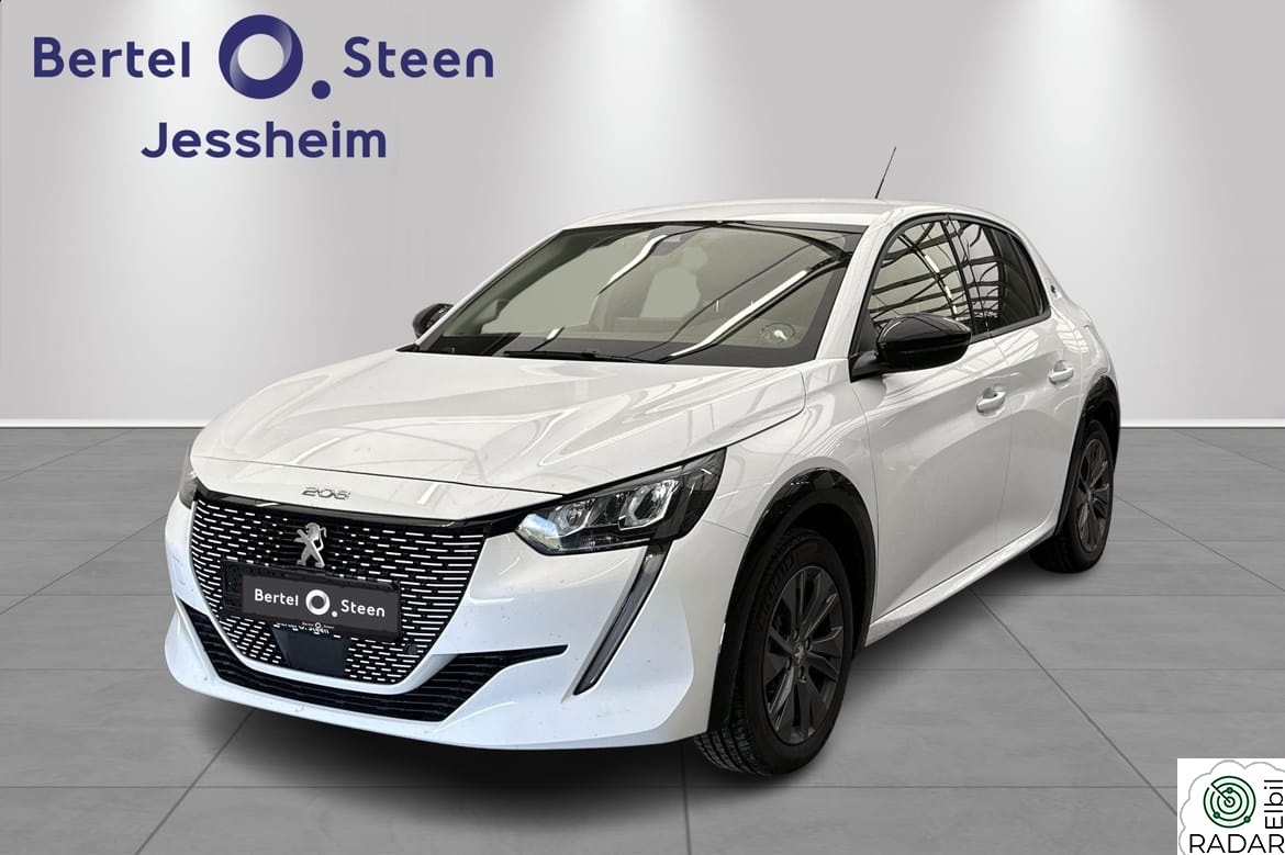 PEUGEOT 208 e Allure 136 hk, Lav km stand ,Godt utstyrt!