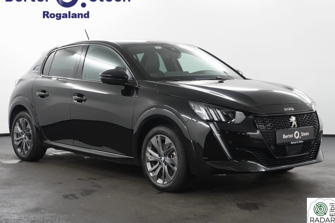 PEUGEOT 208 GT 136 hk