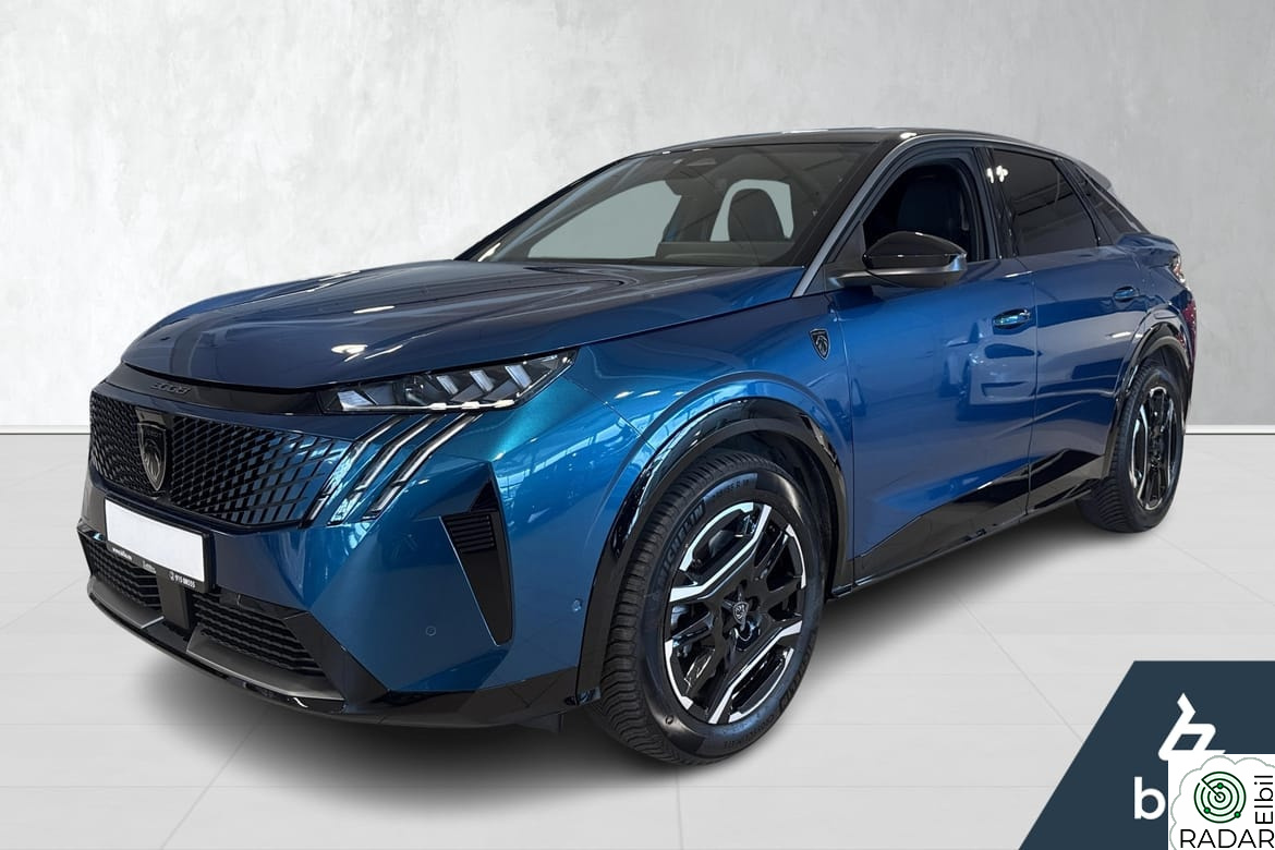 PEUGEOT 3008 GT Panorama Skinn Elsete Krok 360 kamera Matrix Focal