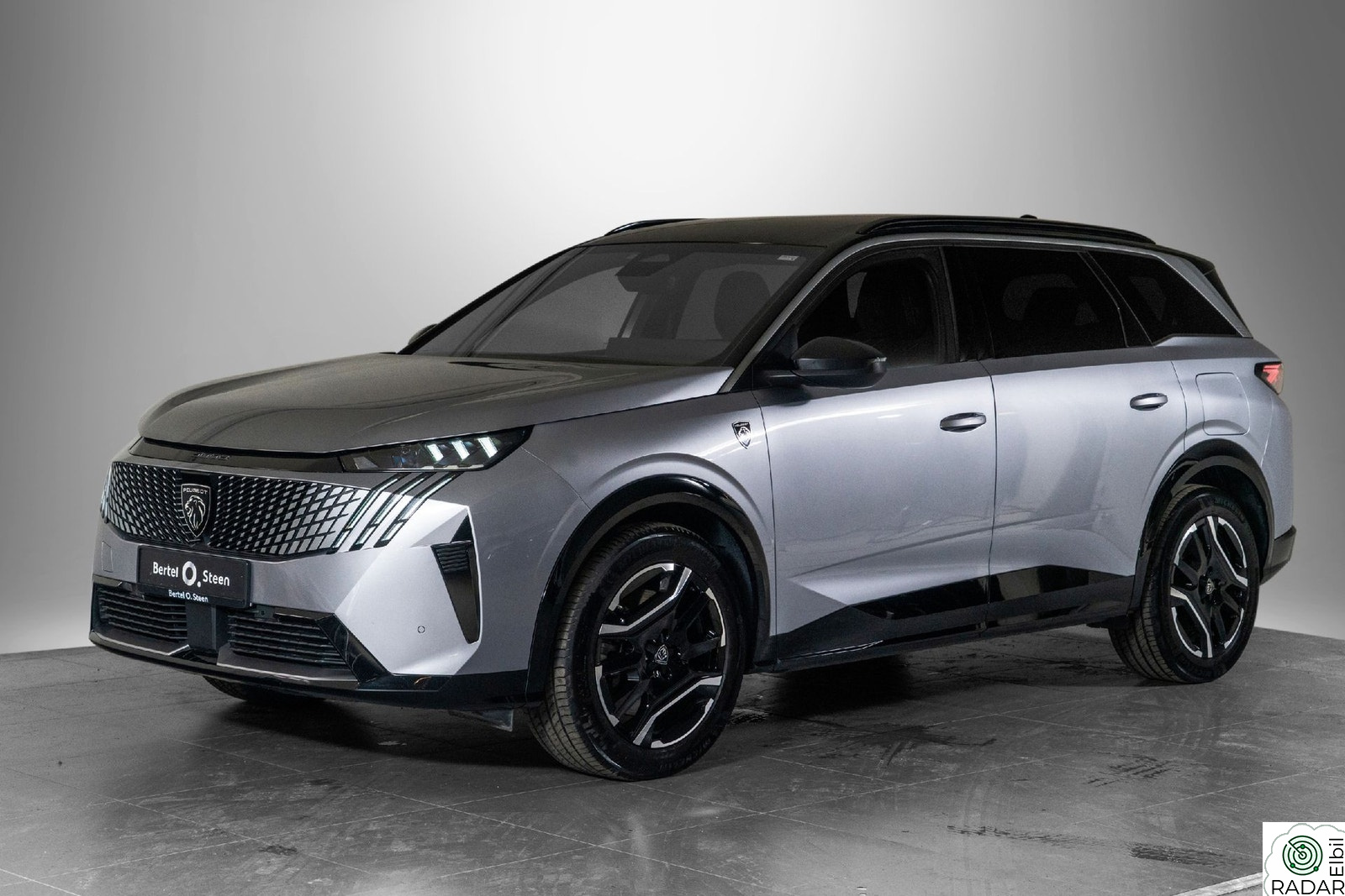PEUGEOT 5008 GT 78 kWh 7S | Krok | AGR-seter | Matrix LED | Finans