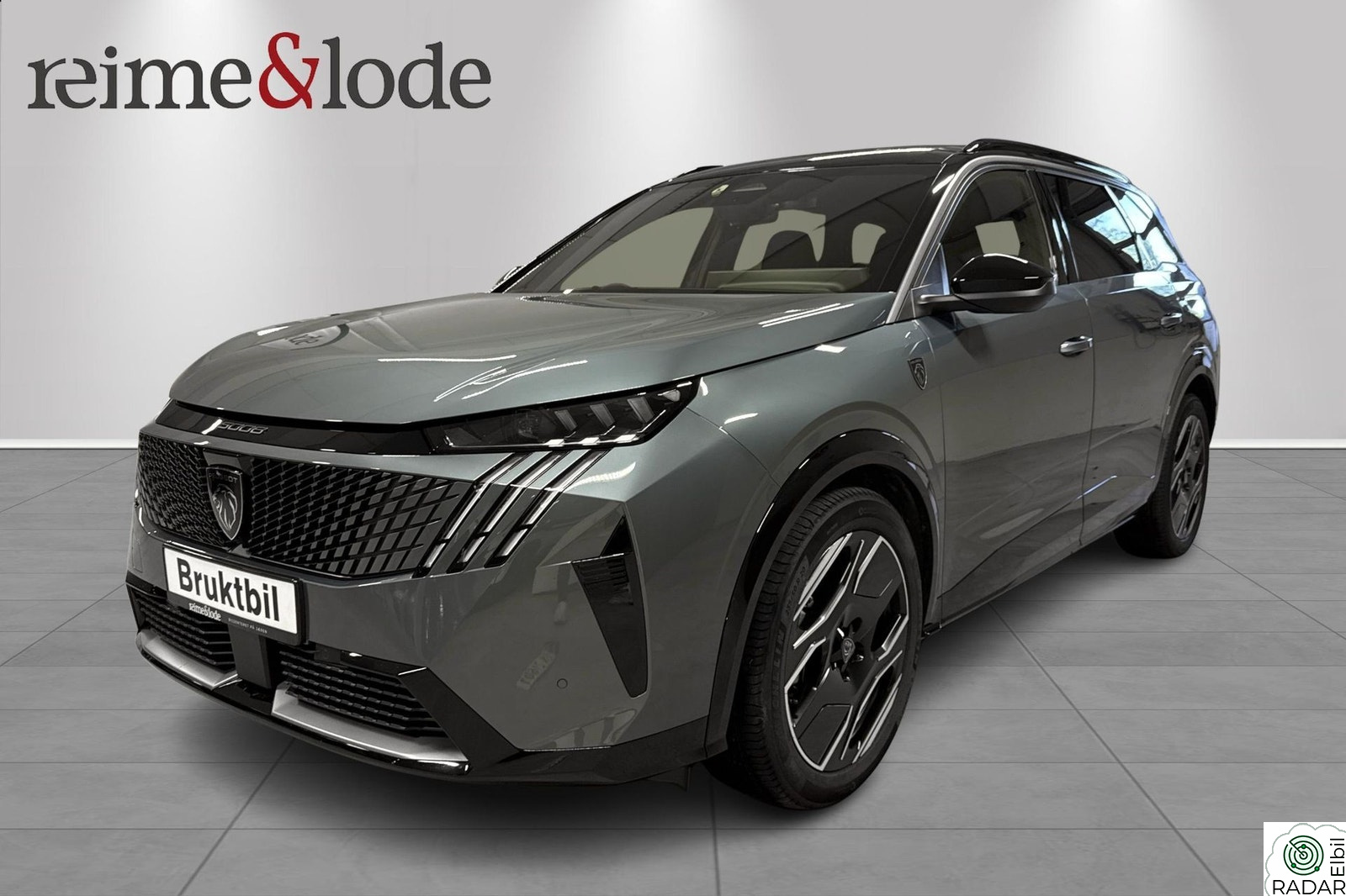 PEUGEOT 5008 GT