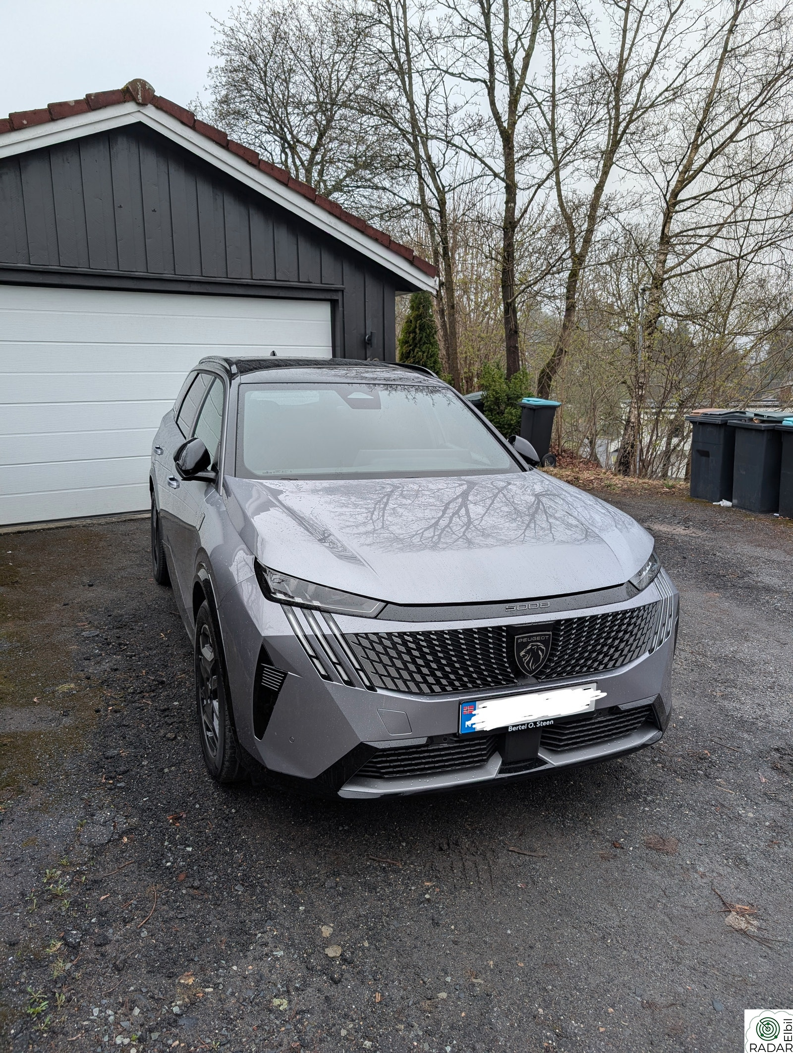 PEUGEOT 5008 E-5008 GT 210hk 2WD + Ubrukte vinterdekk verdi 30.000
