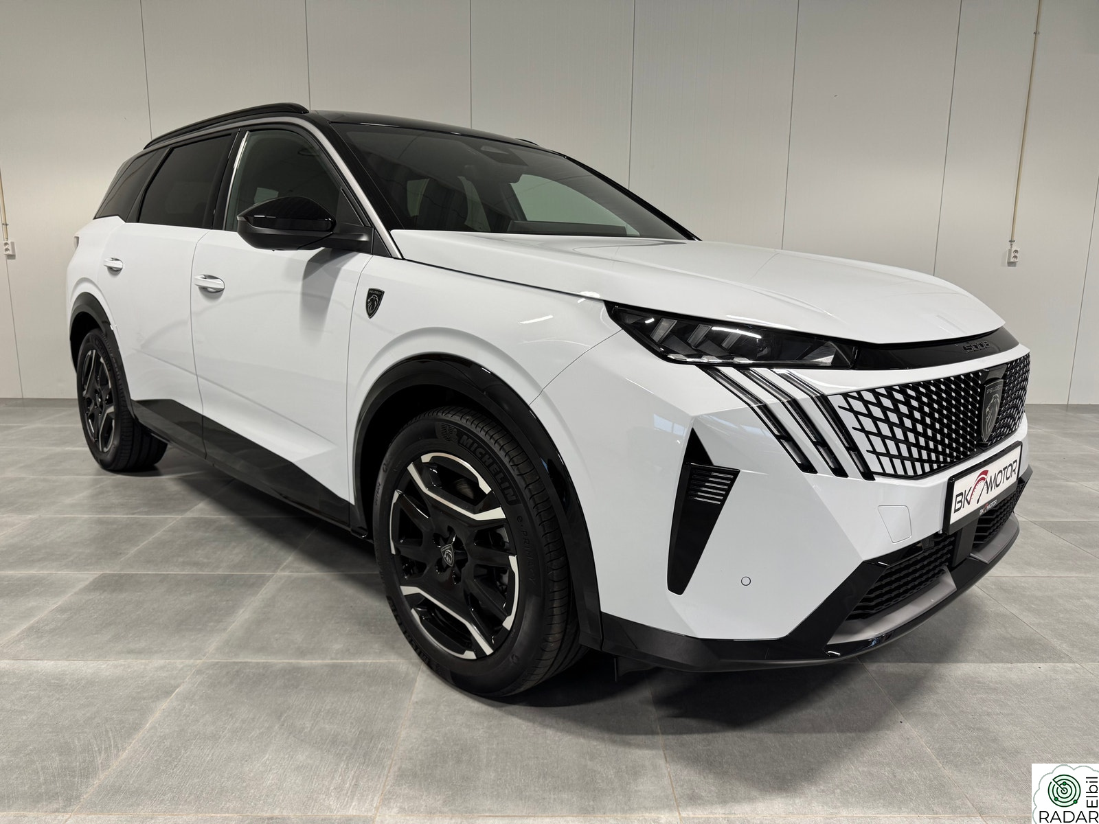PEUGEOT 5008 GT/210HK/2WD/Led/Skinn/Alcantara/Krok/7-seter