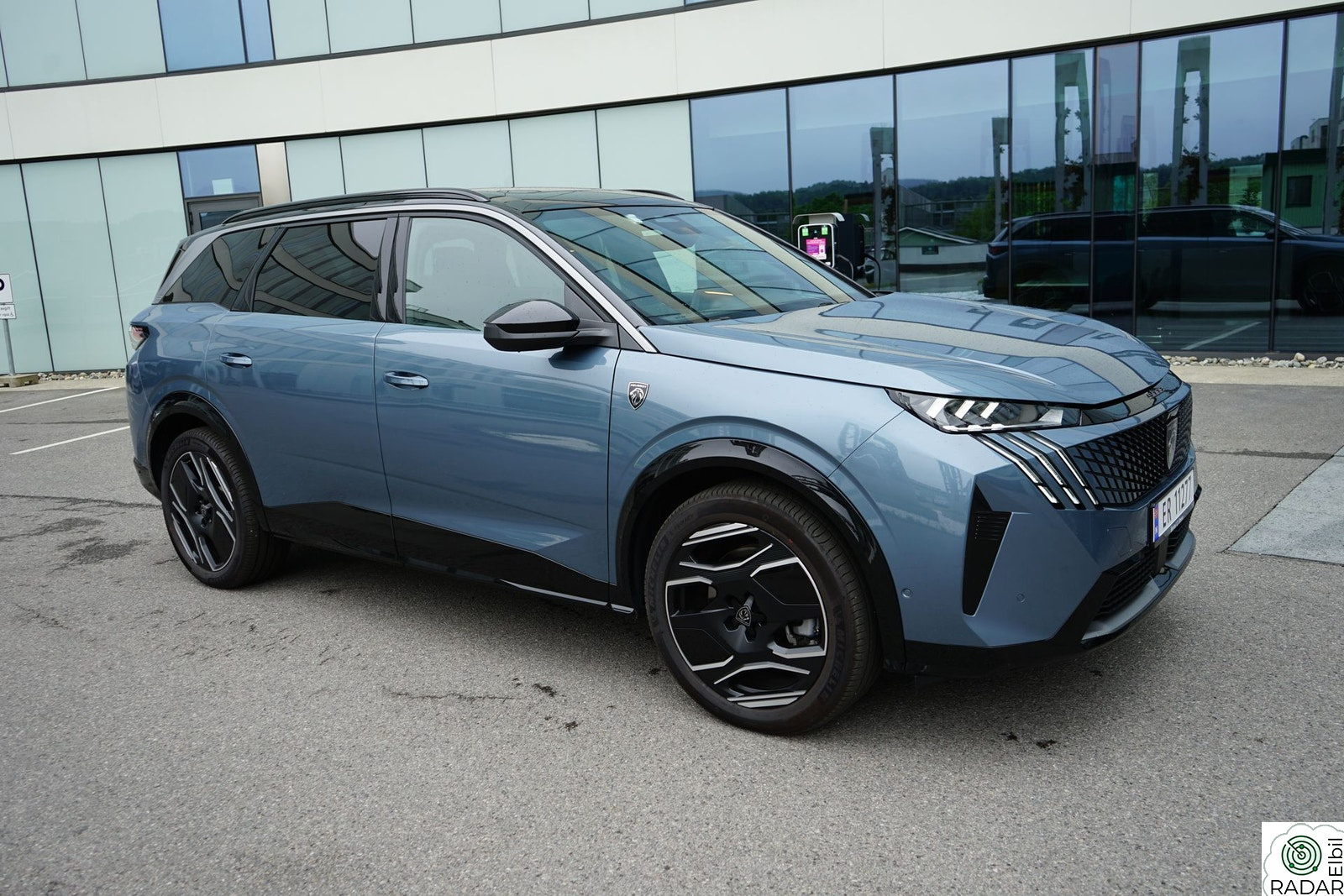 PEUGEOT 5008 GT Executive 4x4 / "fullutstyrt"