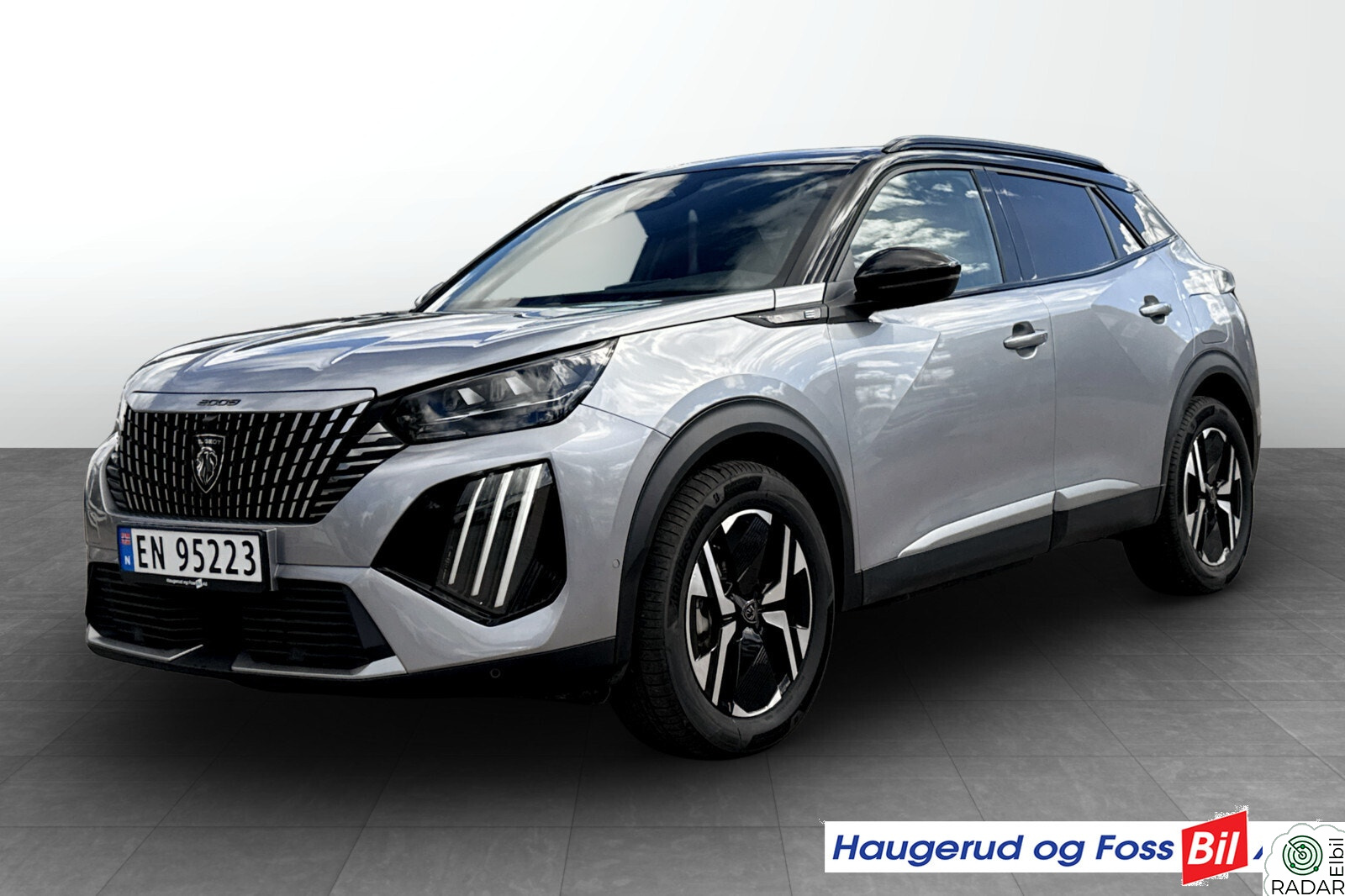 PEUGEOT 2008 GT 156hk Navi,360Kamera,AdaptivCruise,LED lys